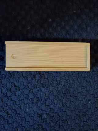 Conjunto de Dominós com Caixa de Madeira