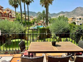 Chalet en alquiler en Torrequebrada en Benalmádena