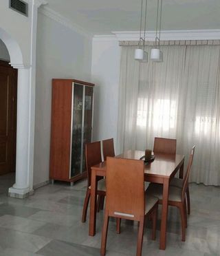 Casa pareada en alquiler en Cervantes en Granada