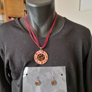 Conjunto collar y pendientes Fantasía