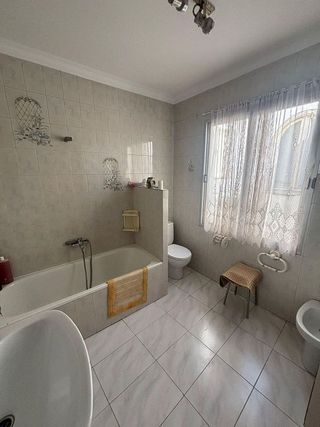 Chalet en venta en Valdepeñas