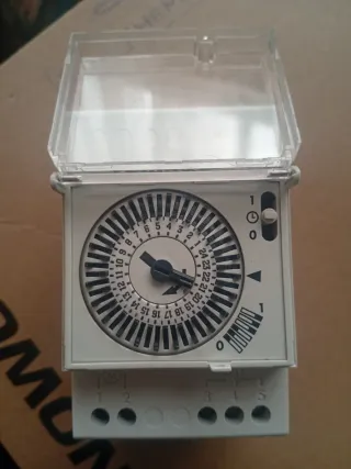 Interruptor horario 24h