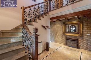 Chalet en venta en Ogíjares