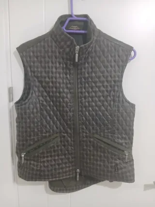 Chaqueta y chaleco Barbour beige y verde