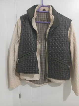 Chaqueta y chaleco Barbour beige y verde