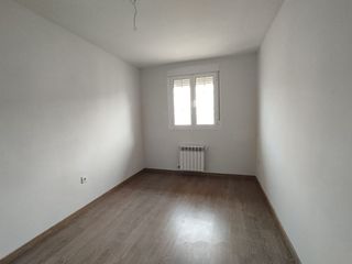 Casa adosada en venta en Tomelloso