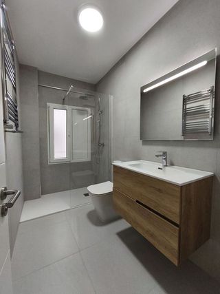 Piso en alquiler en Centro en Gijón