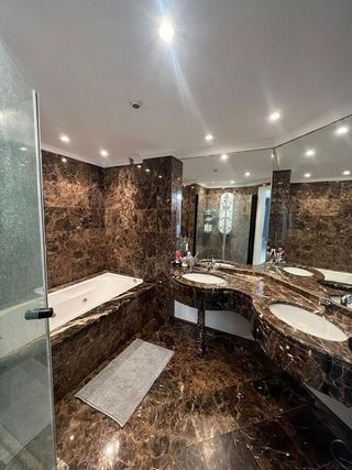 Piso en alquiler en Nueva Andalucía centro en Marbella