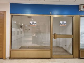 Local comercial en alquiler en Paseo Independencia en Zaragoza