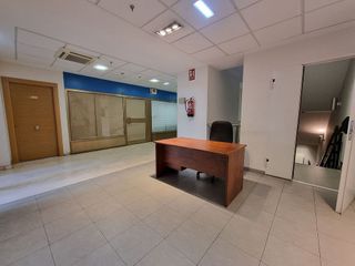 Local comercial en alquiler en Paseo Independencia en Zaragoza