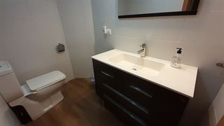 Oficina en alquiler en La Roqueta en Valencia