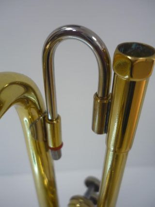 Trompeta Bach Stradivarius Sib 72 Corp U-Fonic