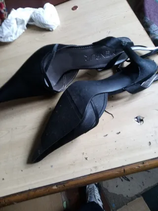 Zapatos de tacón MENBUR negros talla 38