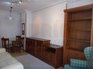 Piso en alquiler en Zona Teatro Campoamor en Oviedo