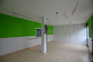 Local comercial en alquiler en Tui