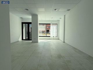 Local comercial en alquiler en Las Lomas-Salinera-La Muñeca en Guadalajara