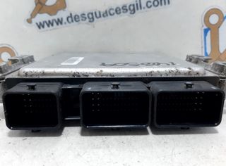 Renault 1101666 237101989r centralita motor clio