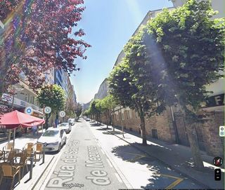 Garaje en alquiler en Ensanche - Sar en Santiago de Compostela