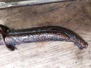 Apriscatole e coltelli da collezione