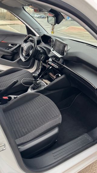 Peugeot 2008  año2020