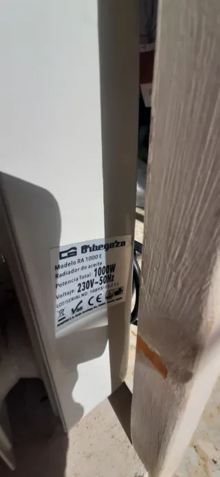 Mesita auxiliar con calentador de aceite