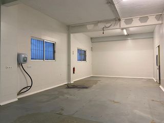 Nave industrial en venta en Riba-roja de Túria