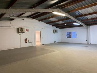 Nave industrial en venta en Riba-roja de Túria