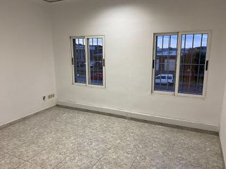 Nave industrial en venta en Riba-roja de Túria