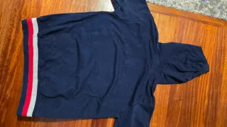 Sudadera Anabel Lee negra con detalles