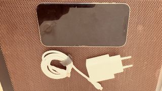 iPhone 12 Pro silver Plata