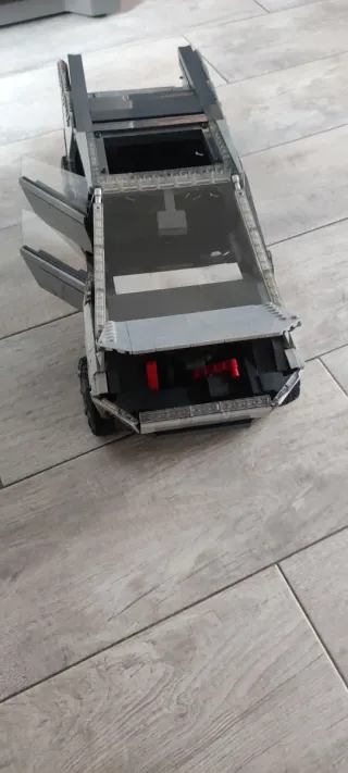 Tesla Cybertruck Lego