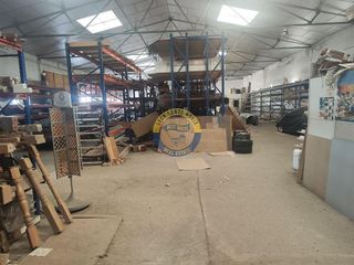 Nave industrial en venta en Villaquilambre