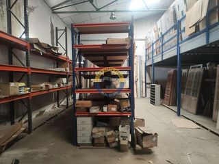 Nave industrial en venta en Villaquilambre