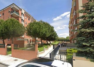 Garaje en venta en Polígono - Carrefour en Ávila