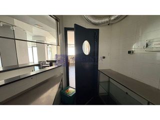 Local comercial en venta en Nuevo Cáceres en Cáceres