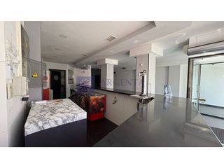 Local comercial en venta en Nuevo Cáceres en Cáceres