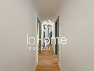 Piso en venta en Monserrat