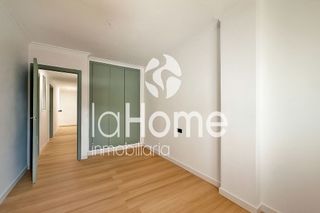 Piso en venta en Monserrat