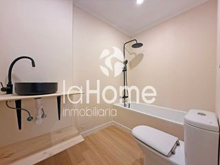 Piso en venta en Monserrat