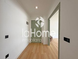 Piso en venta en Monserrat