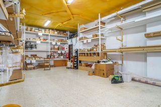 Local comercial en venta en Las Lagunas en Mijas