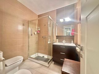 Piso en venta en Parque Victoria Eugenia en Málaga