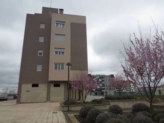 Local comercial en venta en AVE - Villimar en Burgos