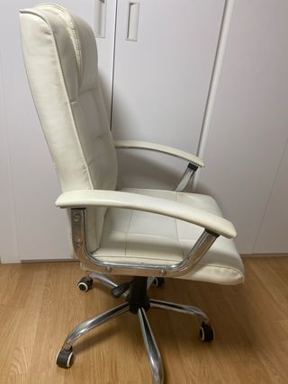 Silla de escritorio piel blanca