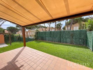 Casa adosada en venta en Port Salvi - Puntabrava en Sant Feliu de Guíxols