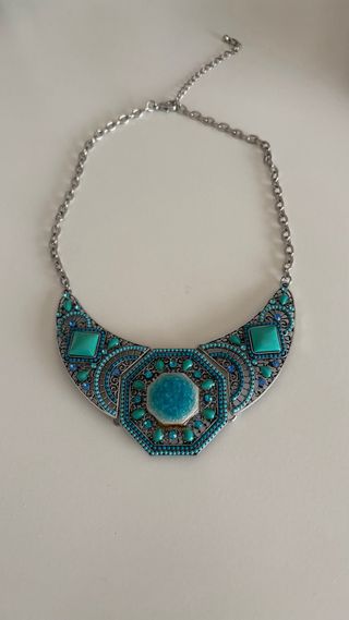 Gargantilla bisuteria color turquesa