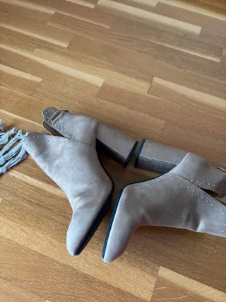 Botines Bershka Talla 39