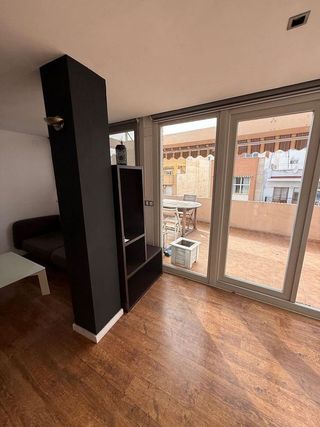 Ático en alquiler en Carolinas Altas en Alicante