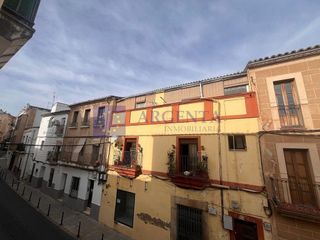 Piso en alquiler en Ciudad Monumental en Cáceres