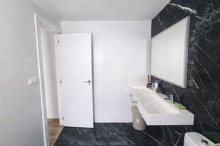 Piso en alquiler en Los Ángeles en Alicante